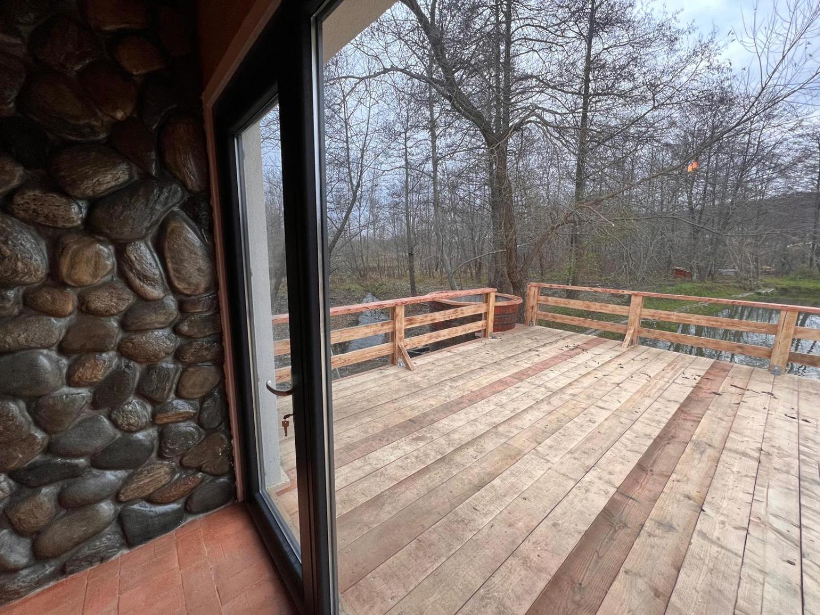 Pastravaria Zavoi Valea Danului Exterior foto